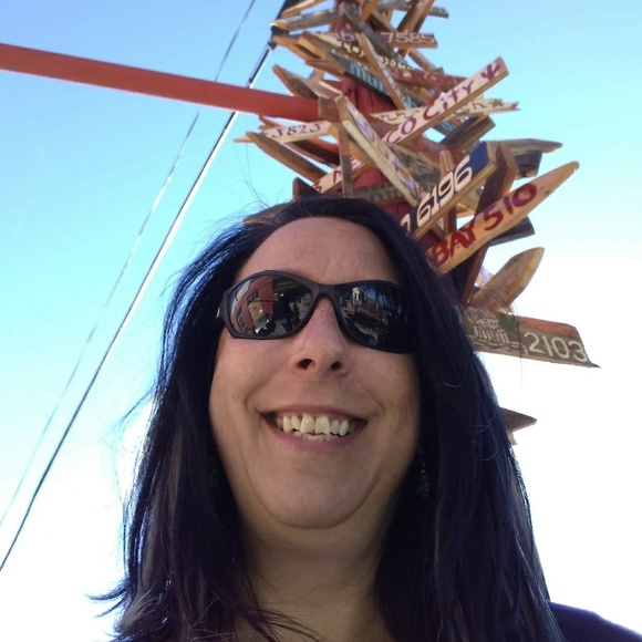 Meet your Posher, JacQue - Picture 1 of 4